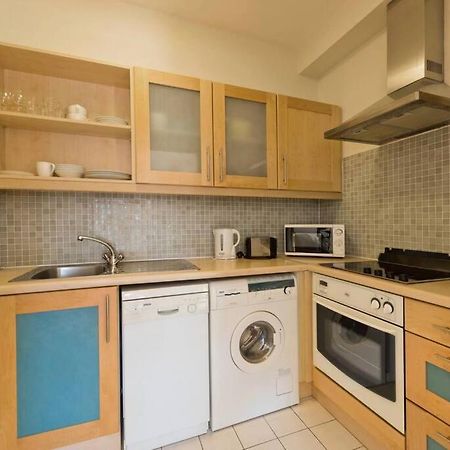 Luxury Apartment In D1 Dublin Exterior photo
